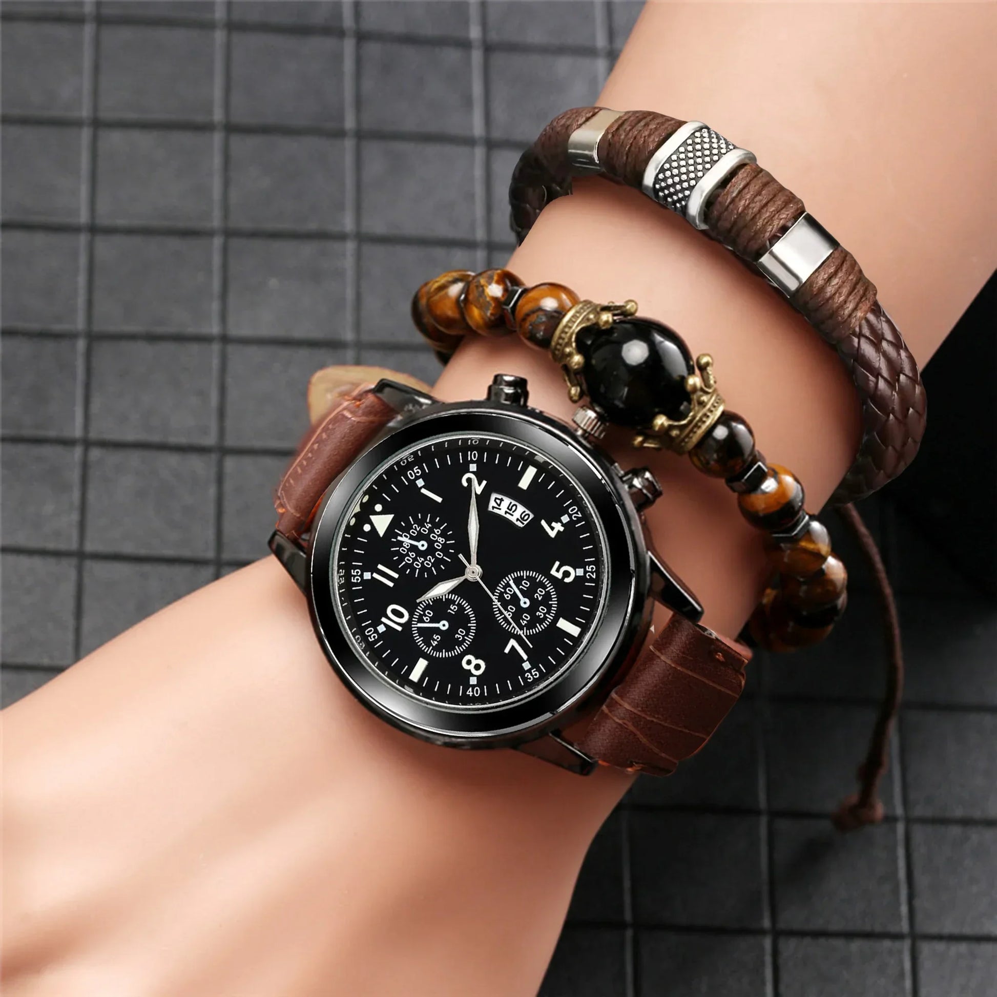 Elegant Men's Quartz Watch & Retro Bracelet Set – Premium Edition - nexivobd
