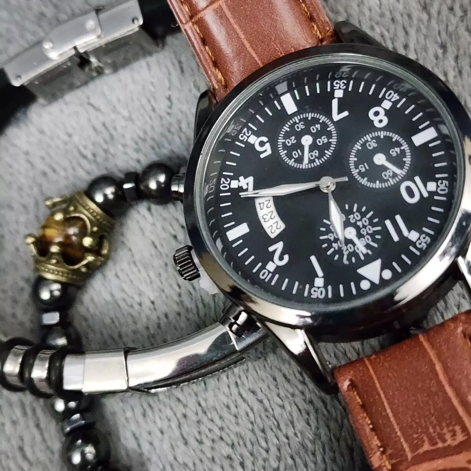 Elegant Men's Quartz Watch & Retro Bracelet Set – Premium Edition - nexivobd